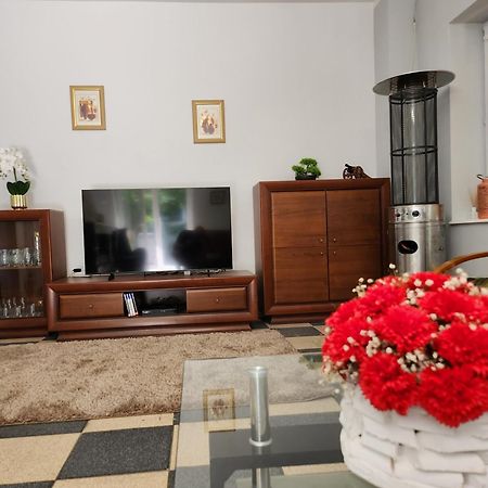 Duzy Dom Wilkasy Zalesie 100M Od Plazy Villa Luaran gambar
